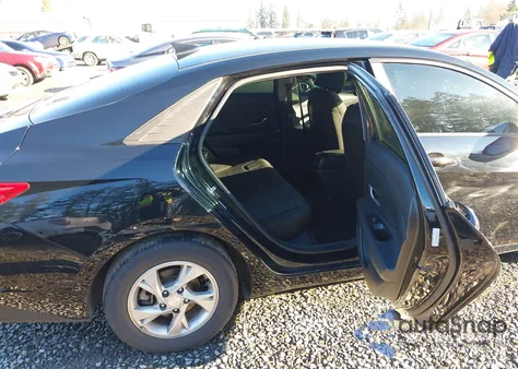 2021 Hyundai Elantra Se z USA, uszkodzony, nr VIN KMHLL4AG6MU191750